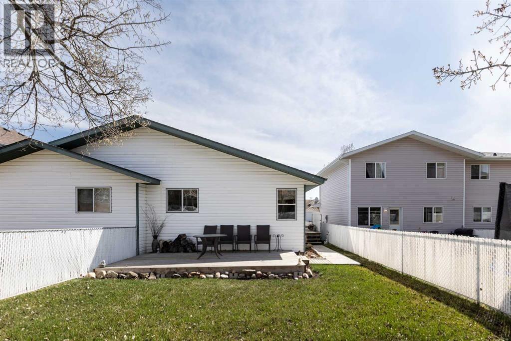 4 Westwood Court, Sylvan Lake, Alberta  T4S 1P7 - Photo 23 - A2309043