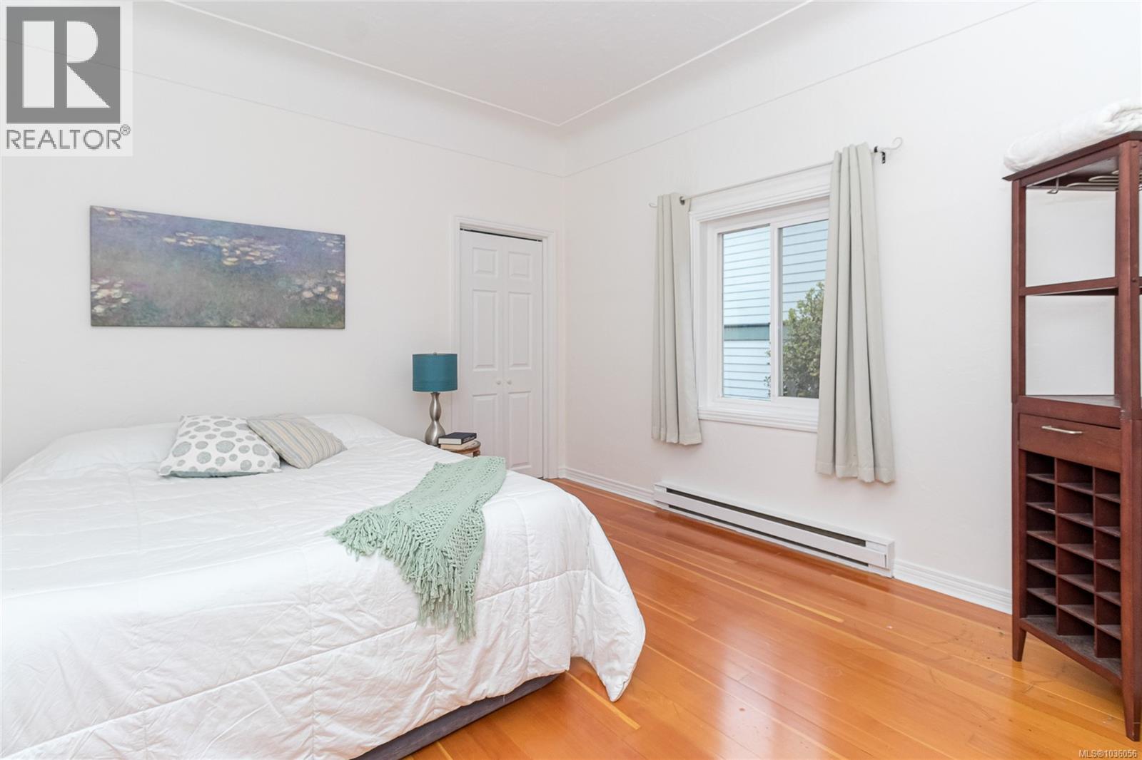 1730 Haultain St, Victoria, British Columbia  V8R 2L2 - Photo 38 - 1036056