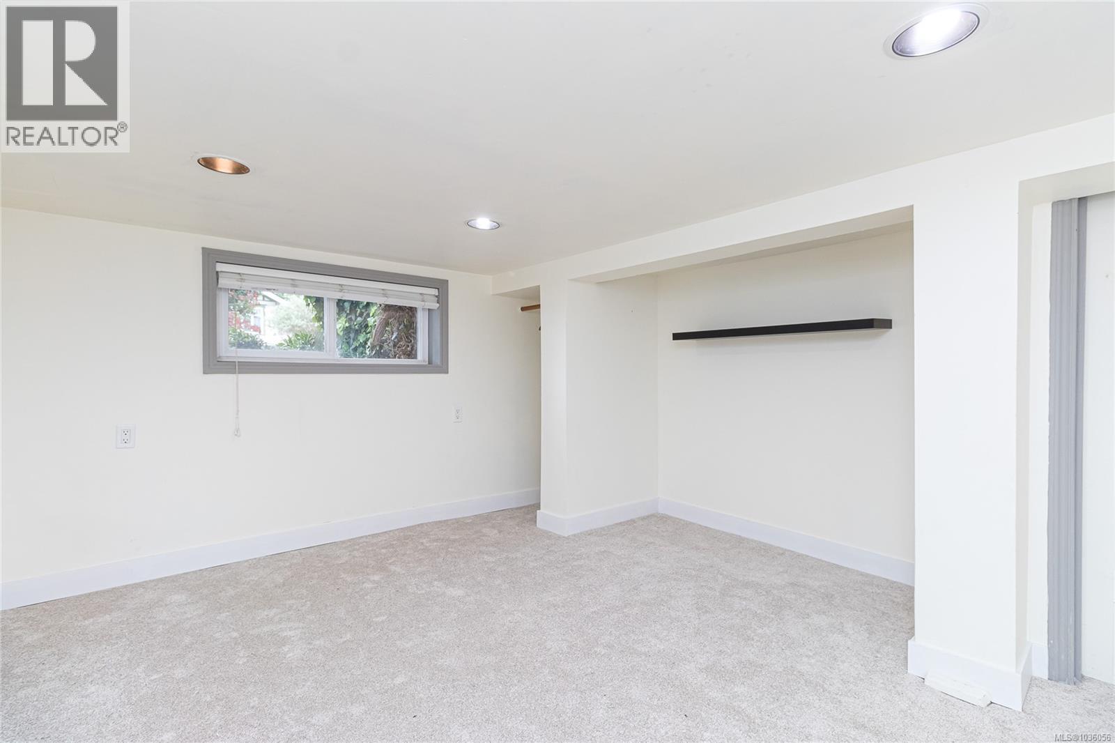 1730 Haultain St, Victoria, British Columbia  V8R 2L2 - Photo 51 - 1036056