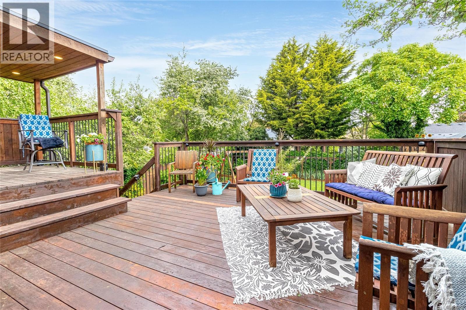 1730 Haultain St, Victoria, British Columbia  V8R 2L2 - Photo 61 - 1036056