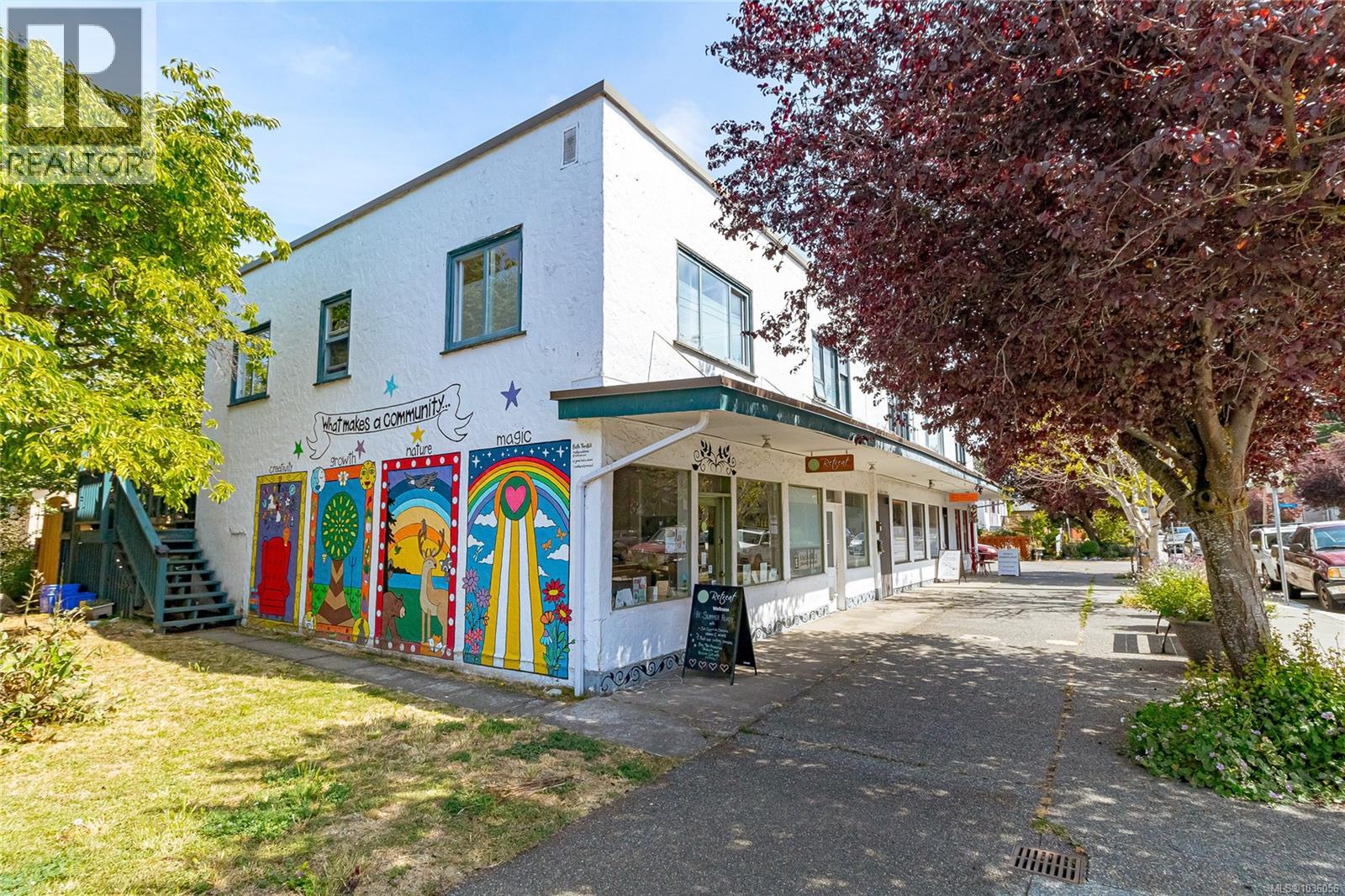 1730 Haultain St, Victoria, British Columbia  V8R 2L2 - Photo 98 - 1036056