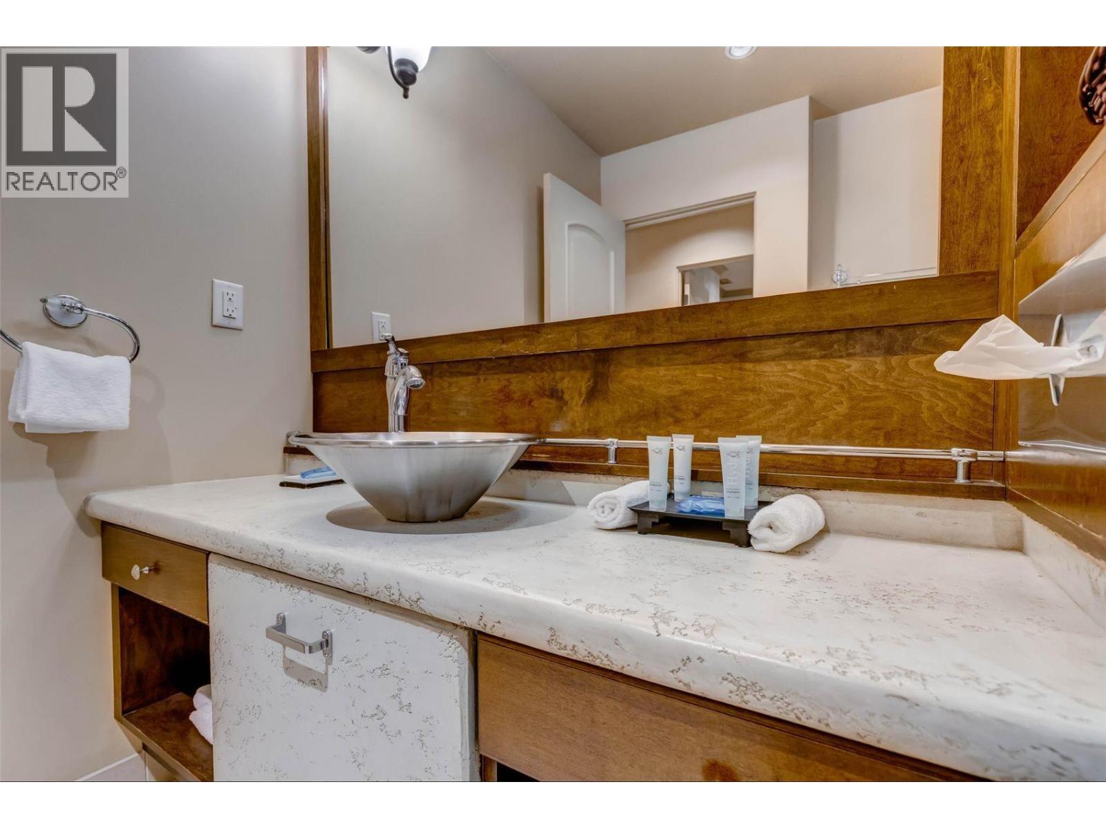 1288 Water Street Unit# 154 (H12), Kelowna, British Columbia  V1Y 9P4 - Photo 23 - 10383413