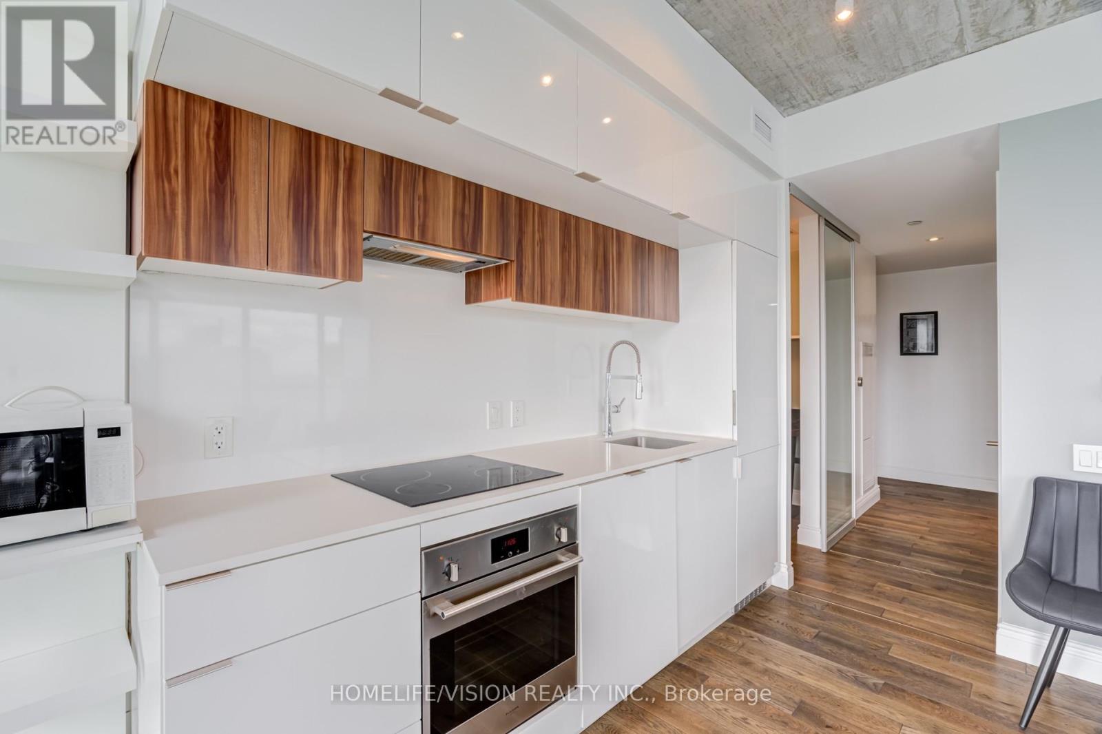 910 - 185 Roehampton Avenue, Toronto, Ontario  M4P 0C6 - Photo 13 - C13105738