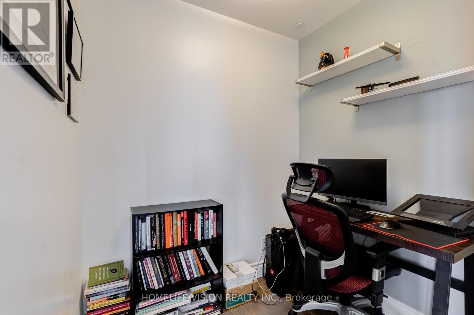 910 - 185 Roehampton Avenue, Toronto, Ontario  M4P 0C6 - Photo 24 - C13105738