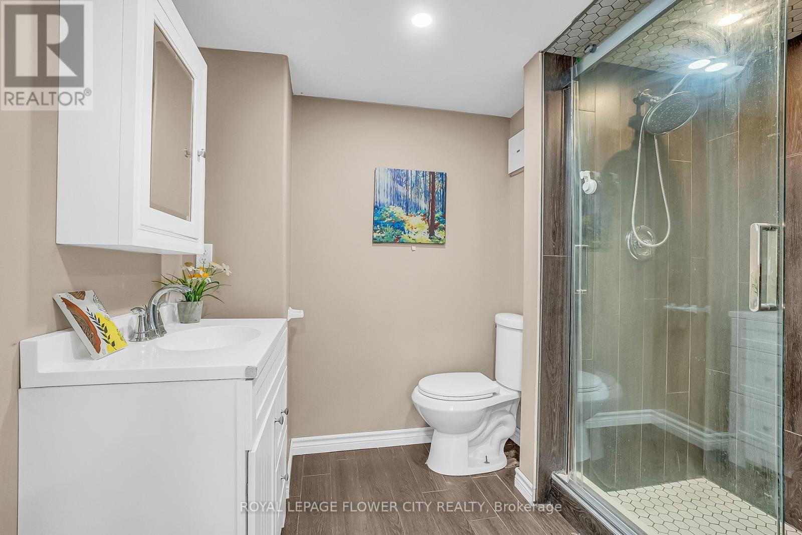 611 Harriet Street, Whitby (Downtown Whitby), Ontario  L1N 1L4 - Photo 41 - E13105748