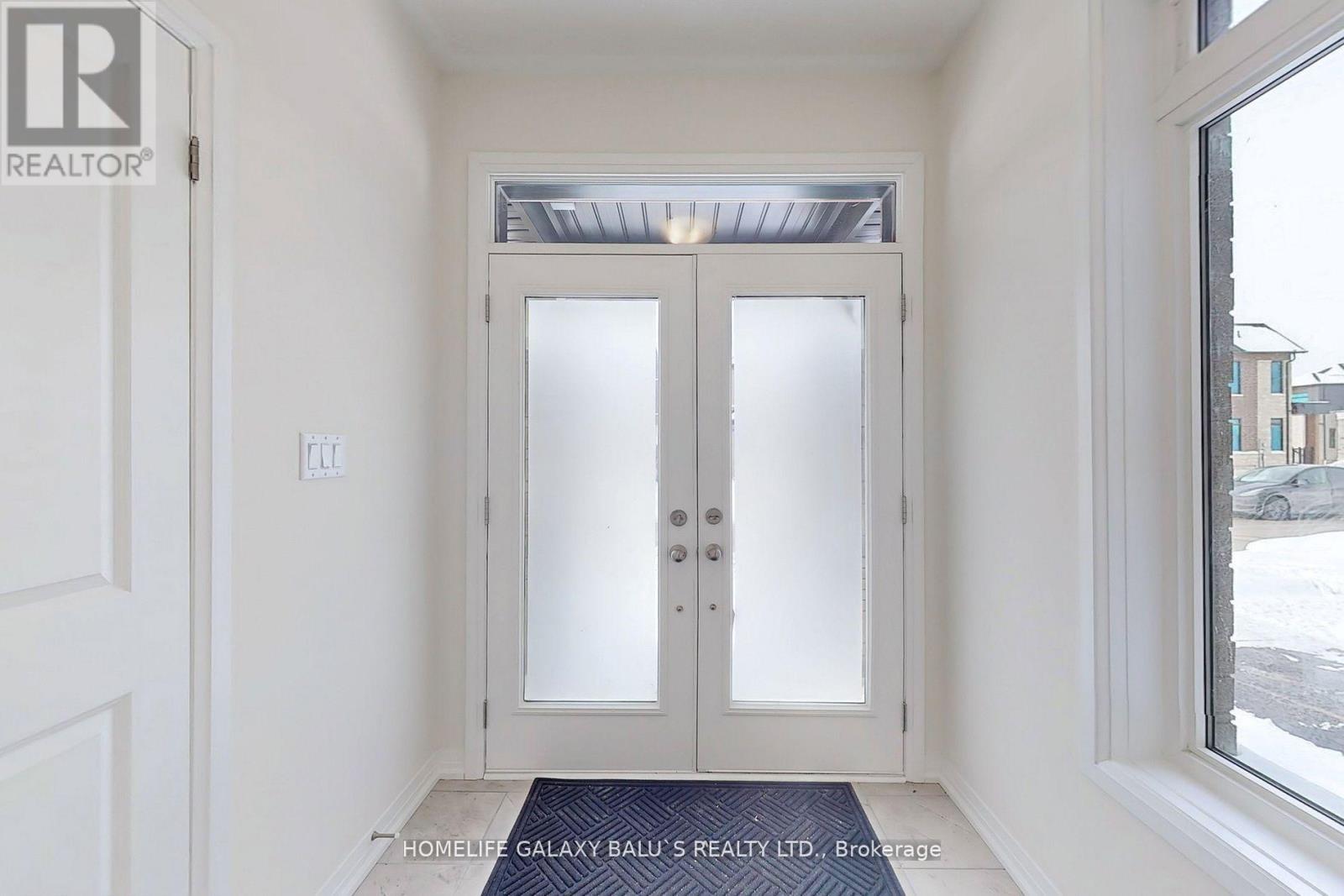 2943 Nakina Street, Pickering, Ontario  L1X 0P7 - Photo 16 - E13105816