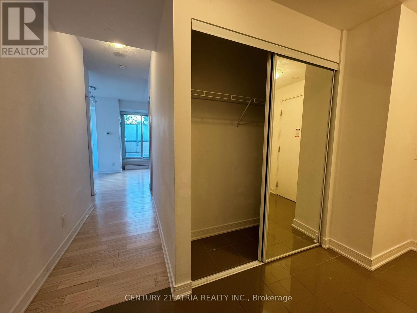 903se - 9199 Yonge Street Se, Richmond Hill (Langstaff), Ontario  L4C 1H7 - Photo 10 - N13105776