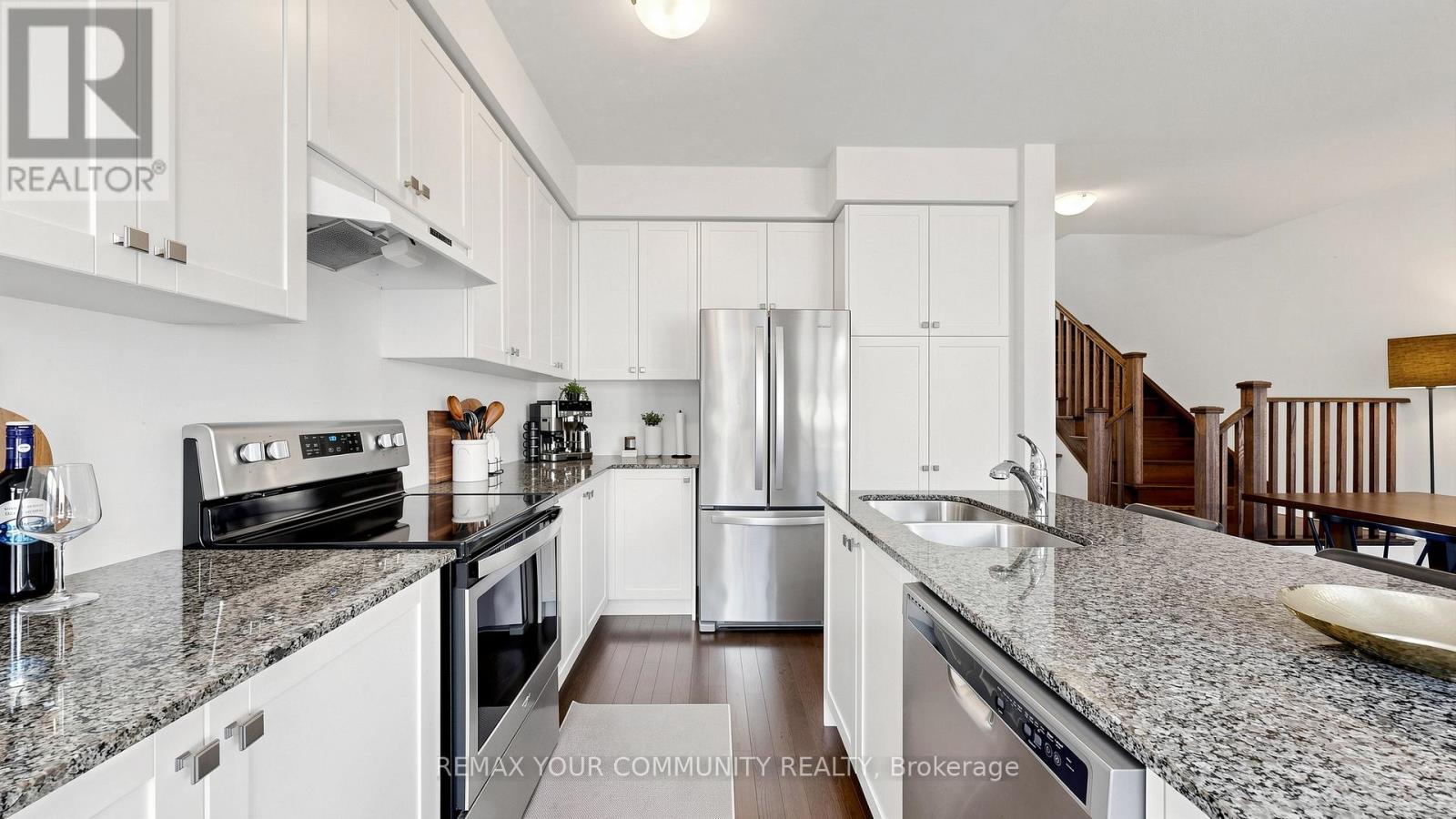 63 Landolfi Way, Bradford West Gwillimbury, Ontario  L3Z 4L7 - Photo 15 - N13105820