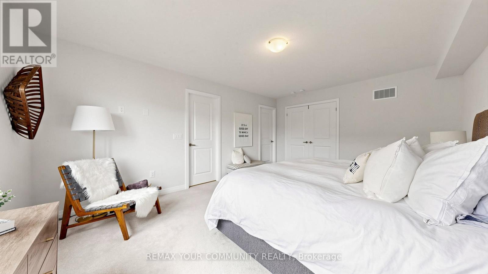63 Landolfi Way, Bradford West Gwillimbury, Ontario  L3Z 4L7 - Photo 35 - N13105820