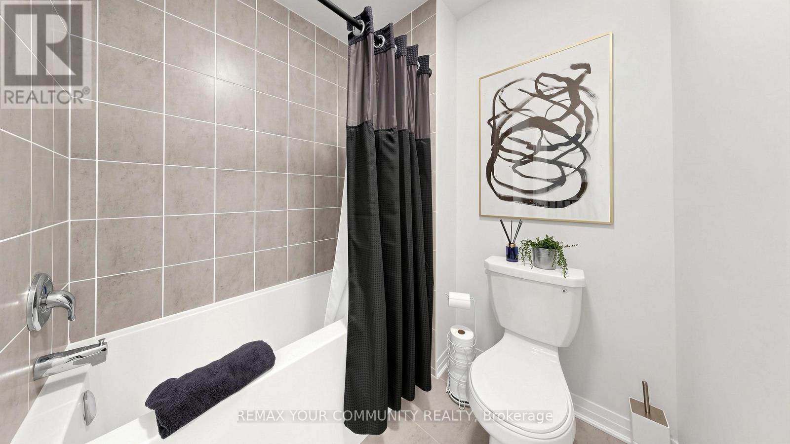 63 Landolfi Way, Bradford West Gwillimbury, Ontario  L3Z 4L7 - Photo 45 - N13105820
