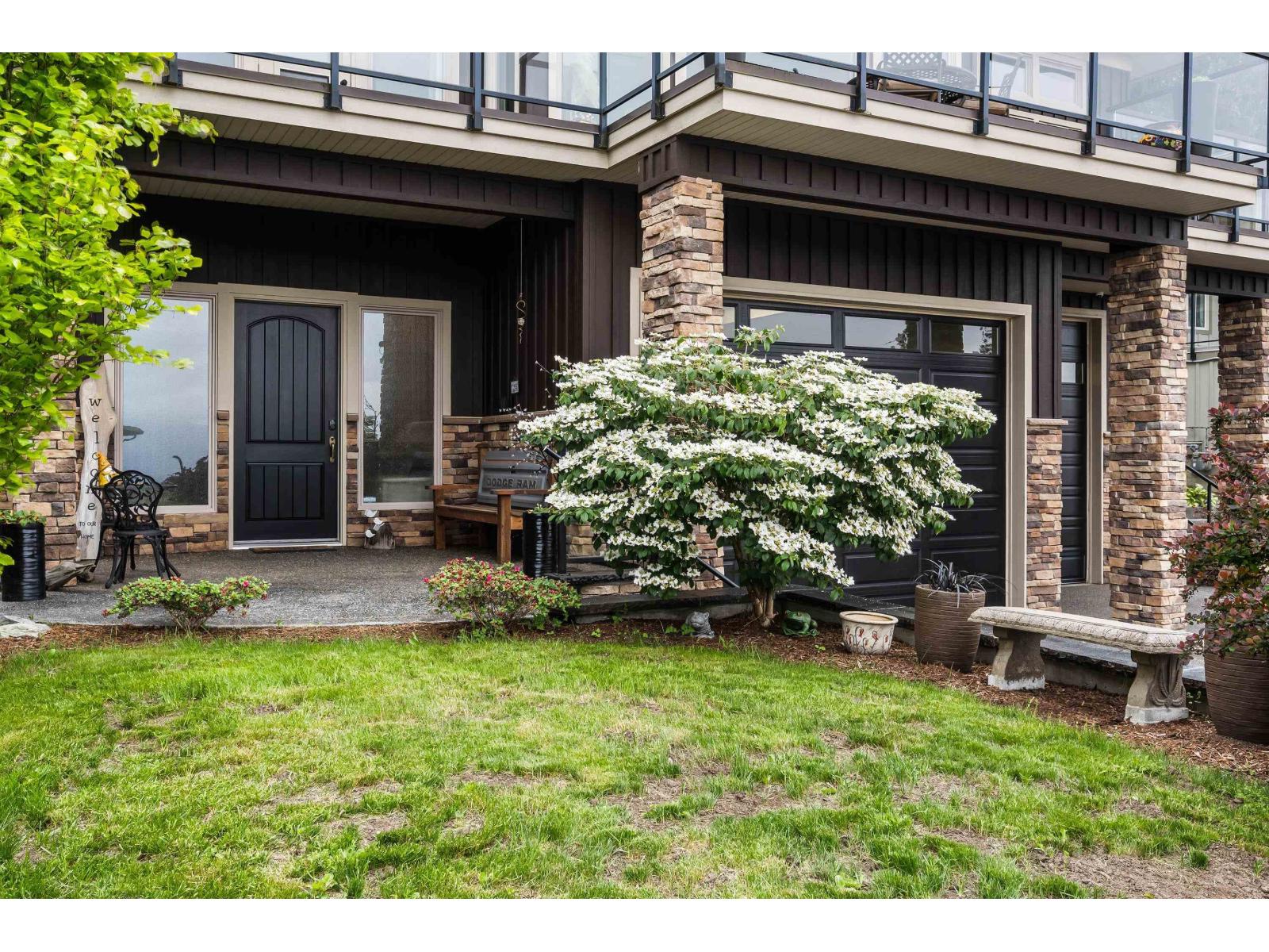 152 51075 Falls Court, Eastern Hillsides, Chilliwack, British Columbia  V4Z 1K7 - Photo 8 - R3121405