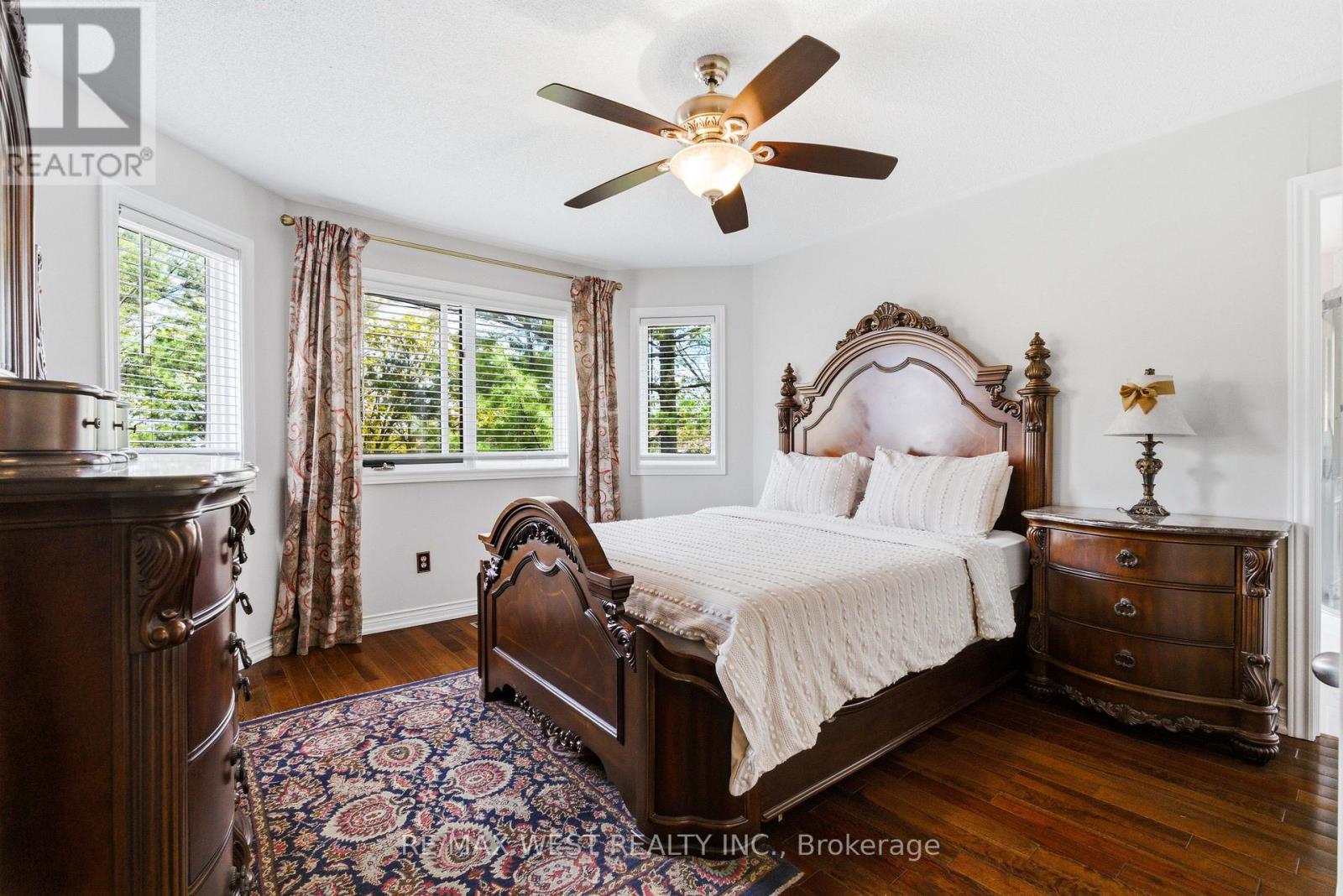 2197 Shaftesbury Court, Oakville, Ontario  L6H 6C6 - Photo 23 - W13105736