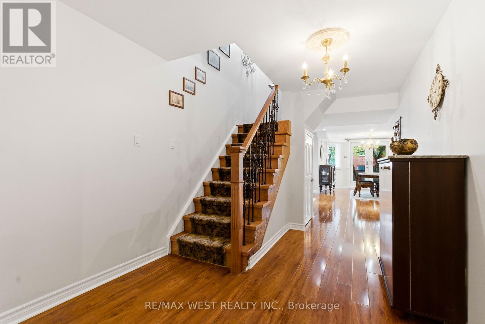 2197 Shaftesbury Court, Oakville, Ontario  L6H 6C6 - Photo 29 - W13105736