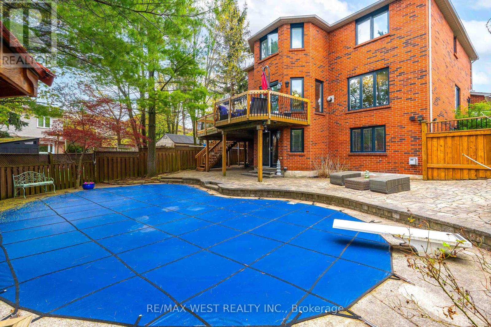 2197 Shaftesbury Court, Oakville, Ontario  L6H 6C6 - Photo 42 - W13105736