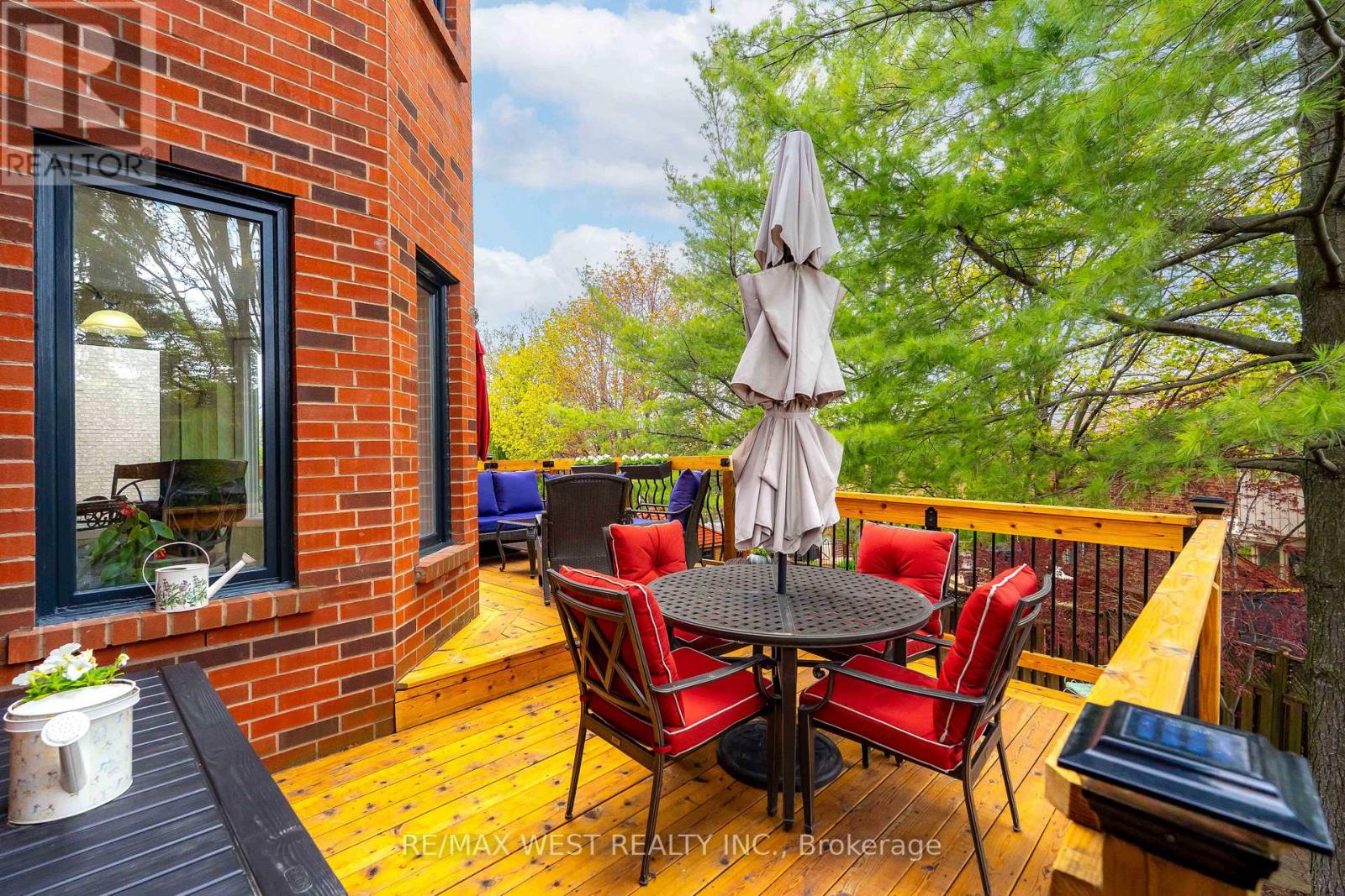 2197 Shaftesbury Court, Oakville, Ontario  L6H 6C6 - Photo 44 - W13105736