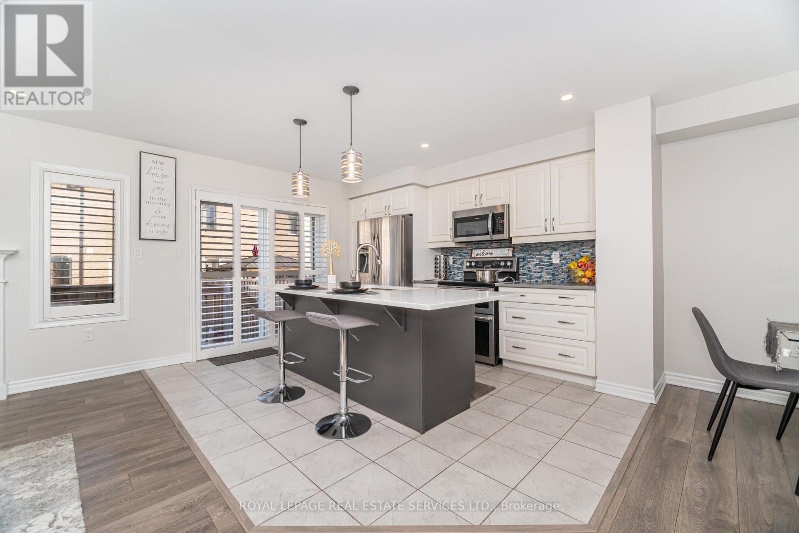 290 Beasley Terrace Terrace, Milton, Ontario  L9E 1C5 - Photo 10 - W13105754
