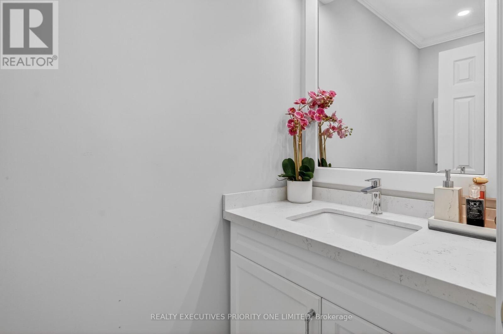1149 Spragg Court, Mississauga, Ontario  L5C 2Z9 - Photo 22 - W13105758