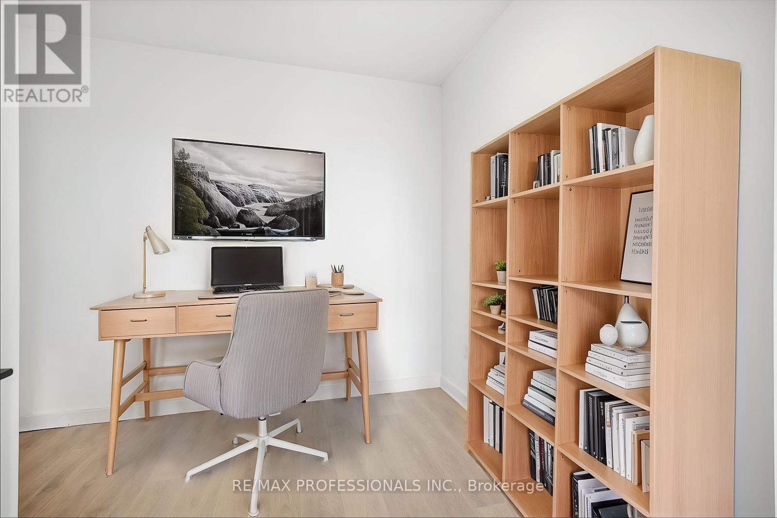 1001 - 1185 Dupont Street, Toronto, Ontario  M6H 0G5 - Photo 8 - W13105764
