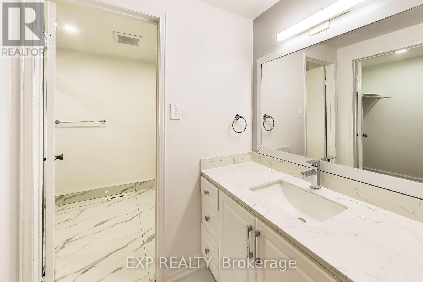 4 Leatherhead Court, Brampton, Ontario  L6S 4R9 - Photo 16 - W13105808
