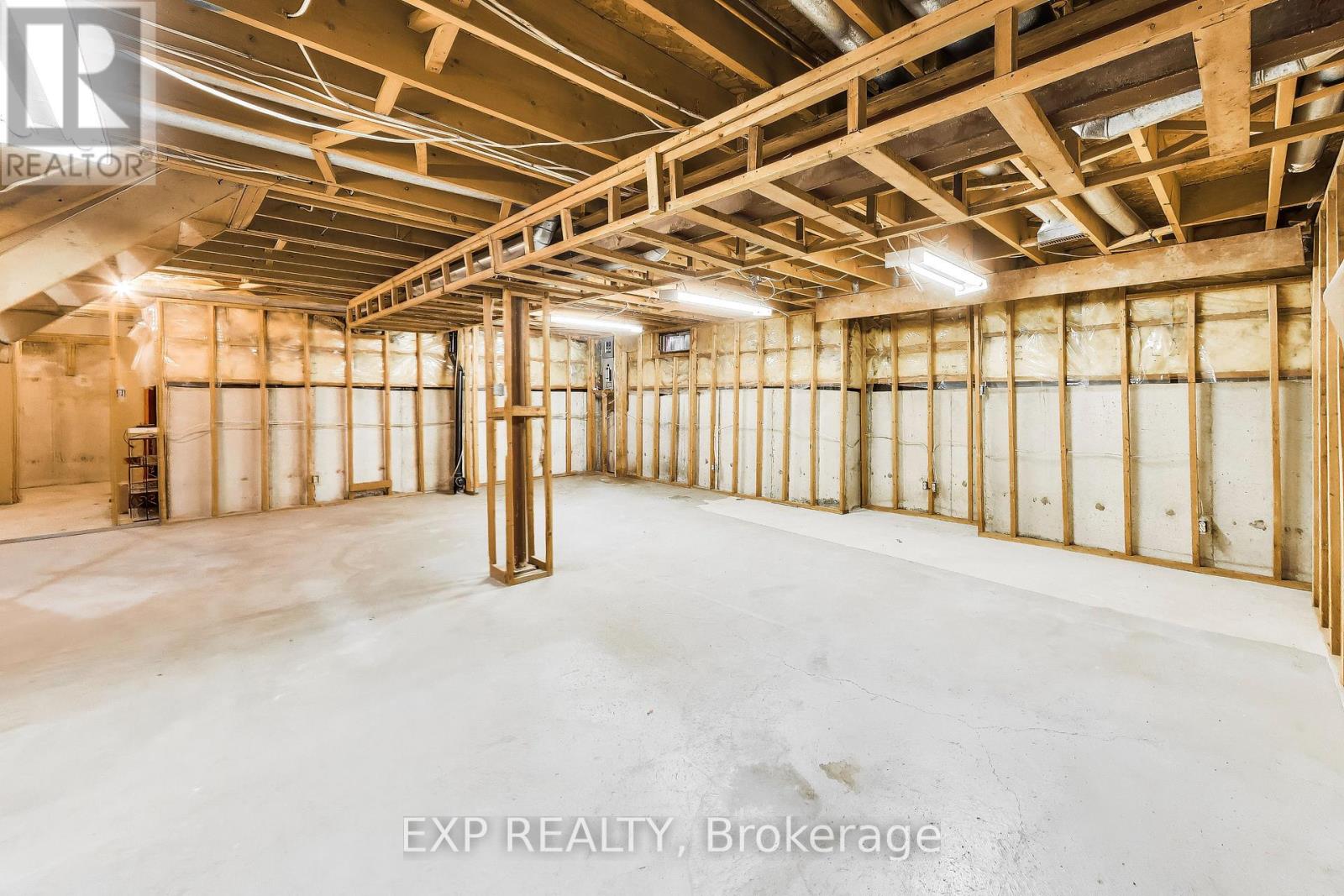4 Leatherhead Court, Brampton, Ontario  L6S 4R9 - Photo 27 - W13105808