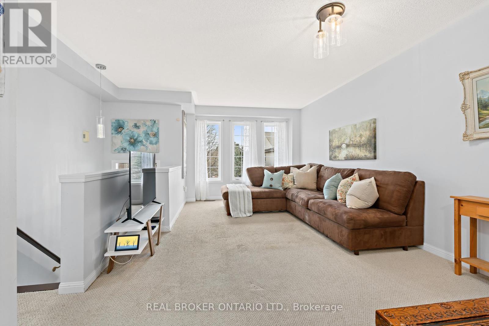 42 - 42 Palomino Trail, Halton Hills, Ontario  L7G 6E9 - Photo 4 - W13105818