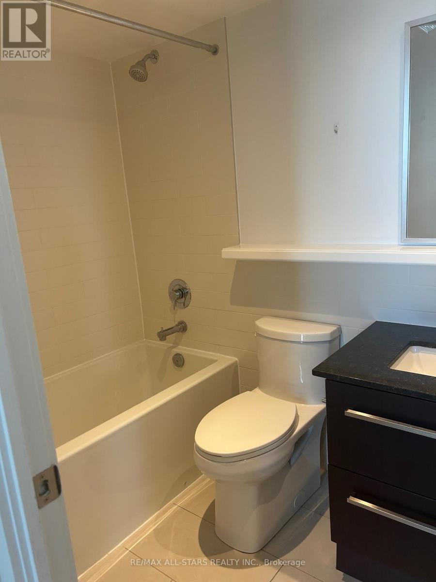 1004 - 160 Flemington Road, Toronto, Ontario  M6A 1N6 - Photo 13 - W13105844