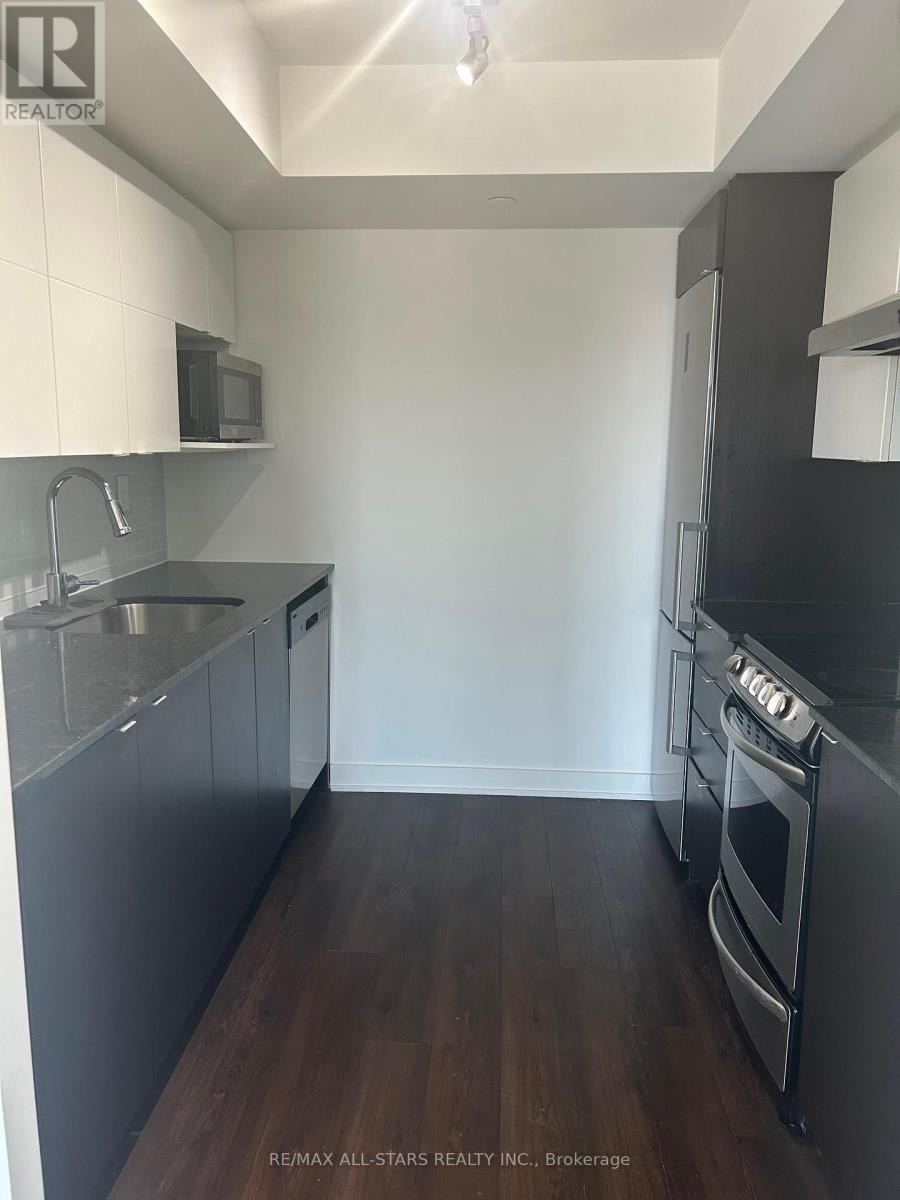 1004 - 160 Flemington Road, Toronto, Ontario  M6A 1N6 - Photo 2 - W13105844