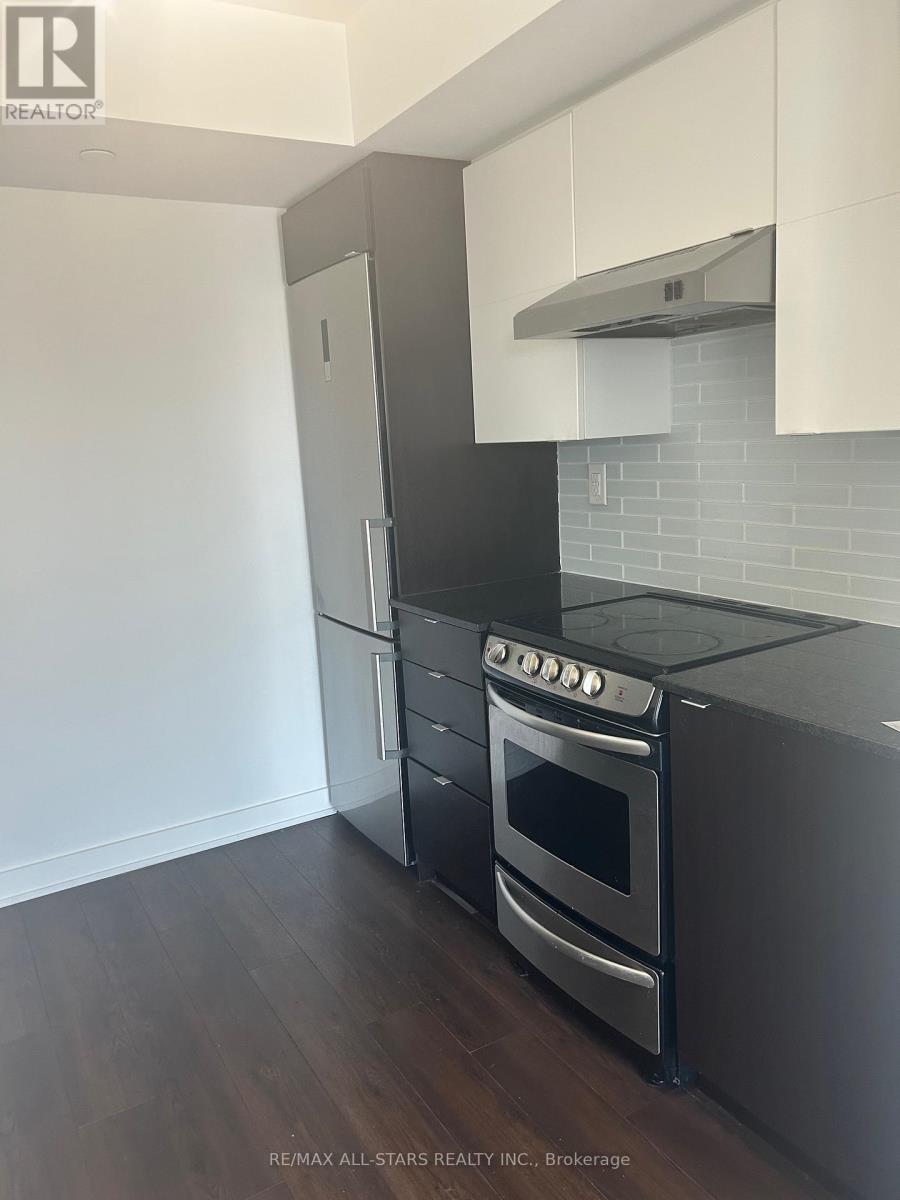 1004 - 160 Flemington Road, Toronto, Ontario  M6A 1N6 - Photo 5 - W13105844