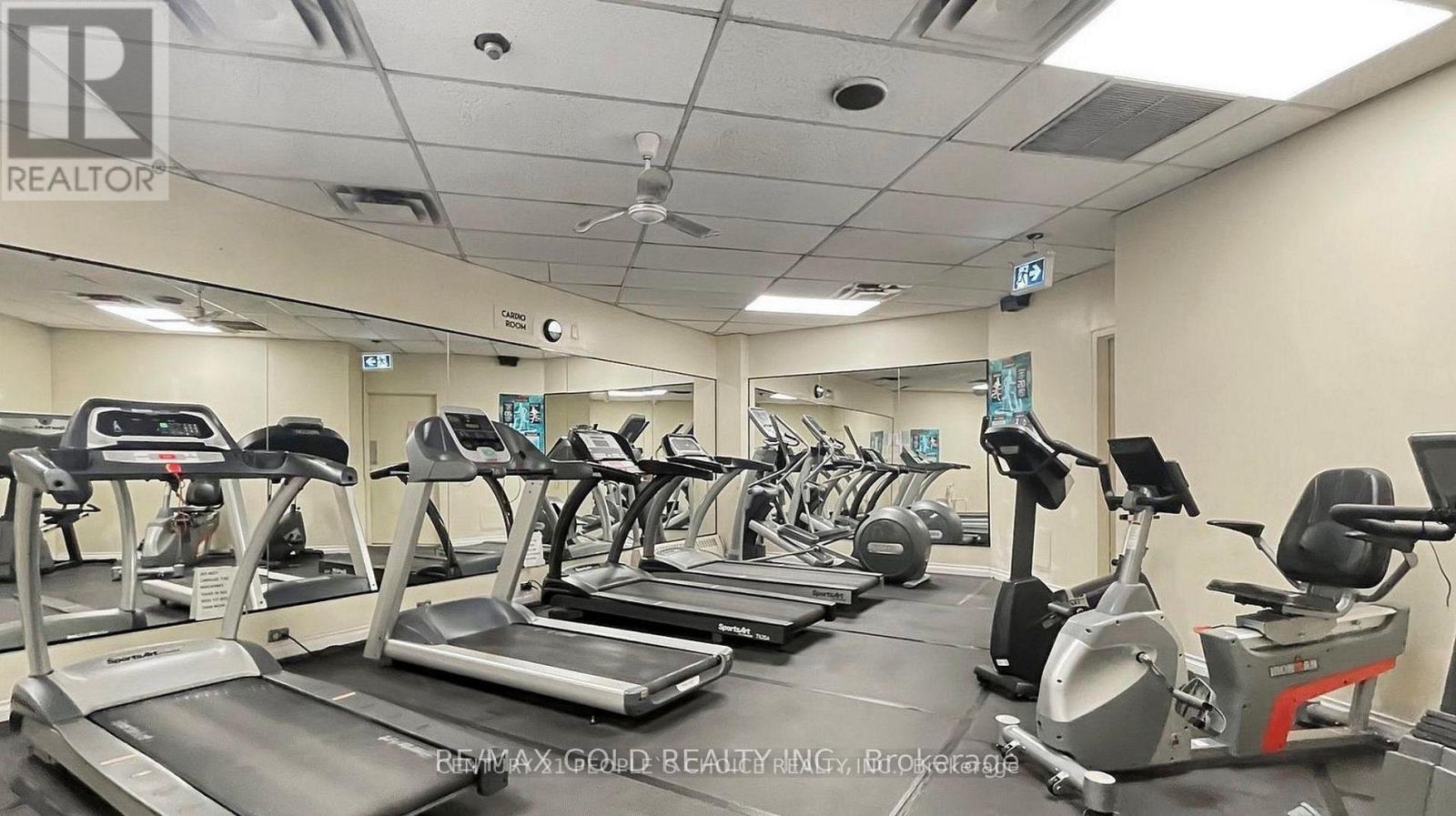 702 - 390 Dixon Road, Toronto, Ontario  M9R 1T4 - Photo 3 - W13105848
