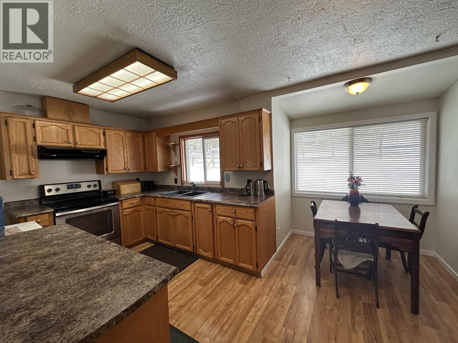 6725 Fawn Creek Road, Lone Butte, British Columbia  V0K 1X3 - Photo 13 - R3091454