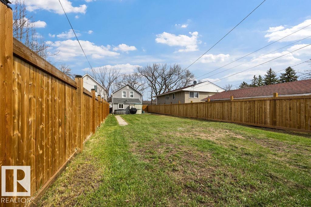 12210 95a St Nw, Edmonton, Alberta  T5G 1S1 - Photo 4 - E4486725