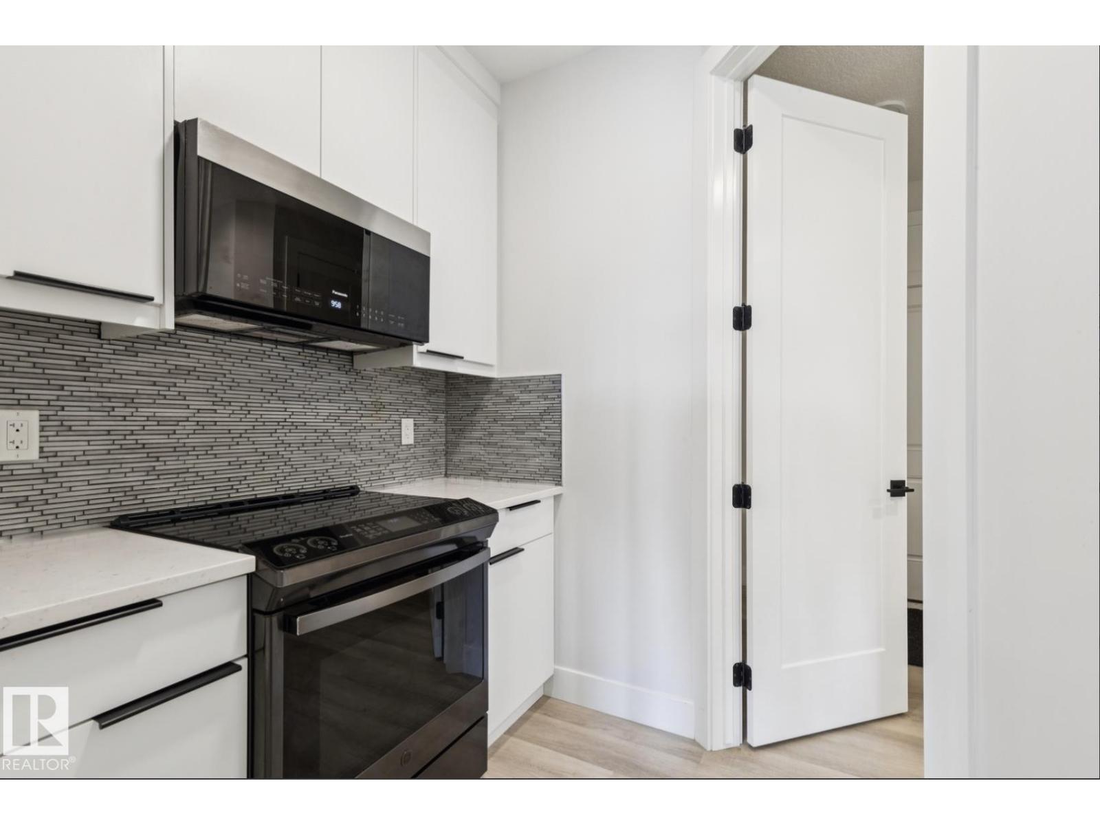 9751 223 St Nw, Edmonton, Alberta  T5T 7B6 - Photo 6 - E4486727