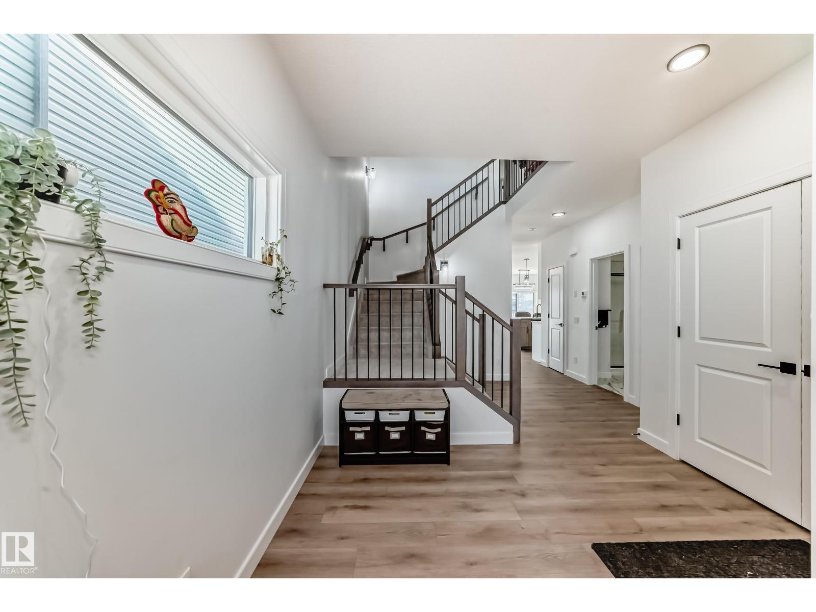 3247 Chernowski Wy Sw, Edmonton, Alberta  T6W 5H2 - Photo 4 - E4486726