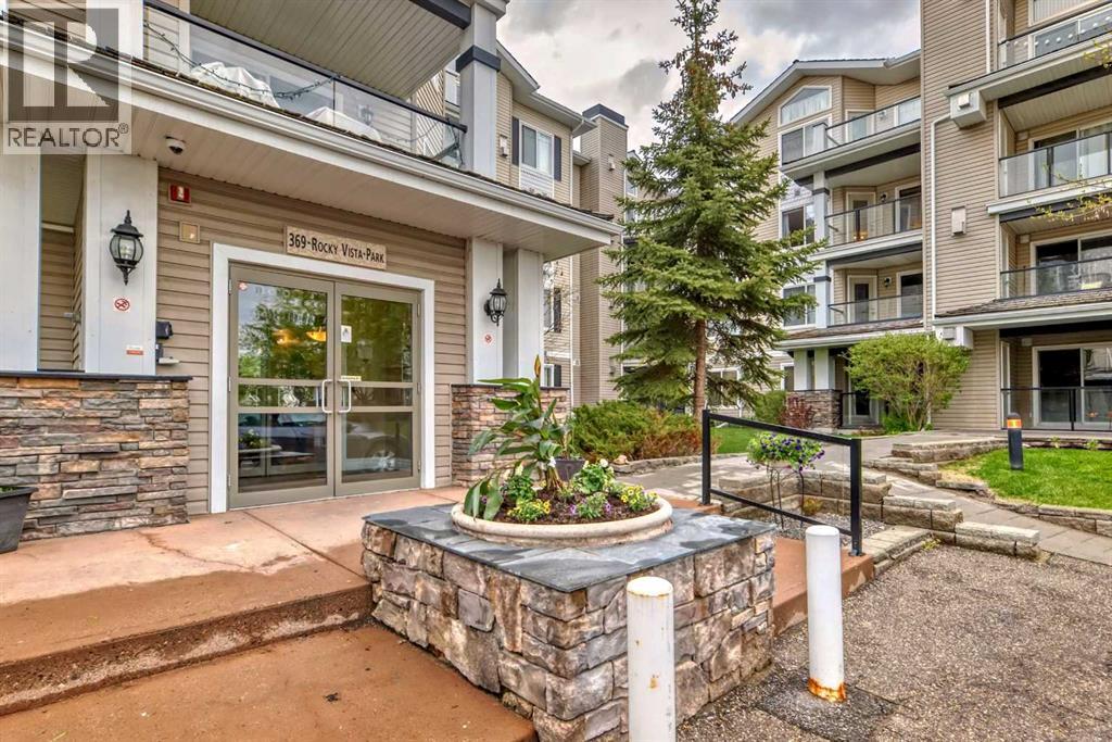 303, 369 Rocky Vista Park NW, Calgary, Alberta  T3G 5K7 - Photo 1 - A2280300