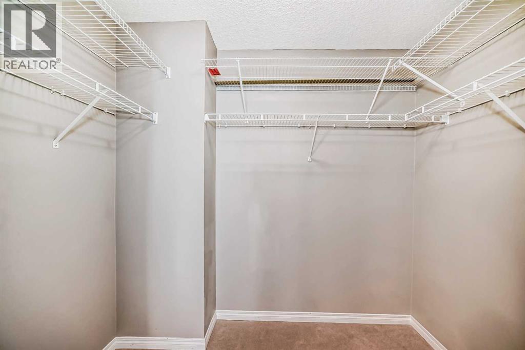 303, 369 Rocky Vista Park NW, Calgary, Alberta  T3G 5K7 - Photo 18 - A2280300
