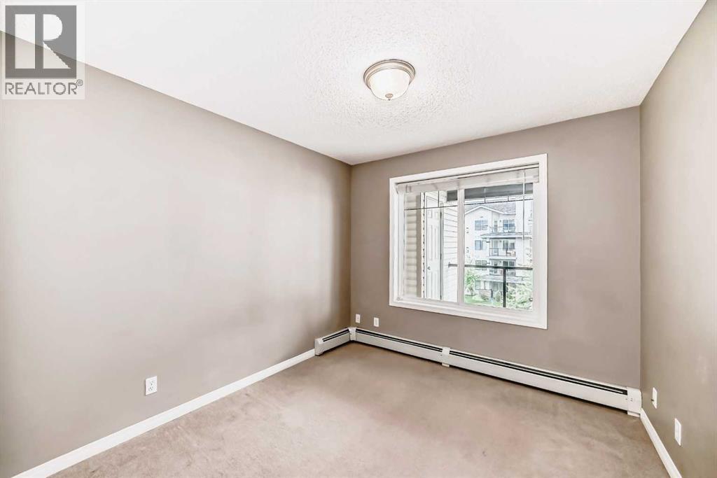 303, 369 Rocky Vista Park NW, Calgary, Alberta  T3G 5K7 - Photo 19 - A2280300