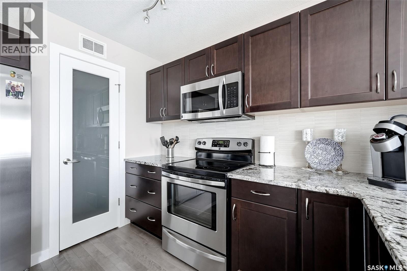 8849 Kestral Drive, Regina, Saskatchewan  S4Y 1H6 - Photo 11 - SK035215