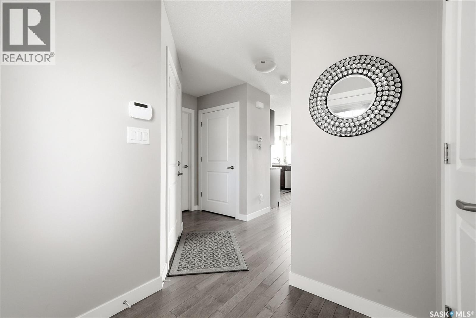 8849 Kestral Drive, Regina, Saskatchewan  S4Y 1H6 - Photo 4 - SK035215
