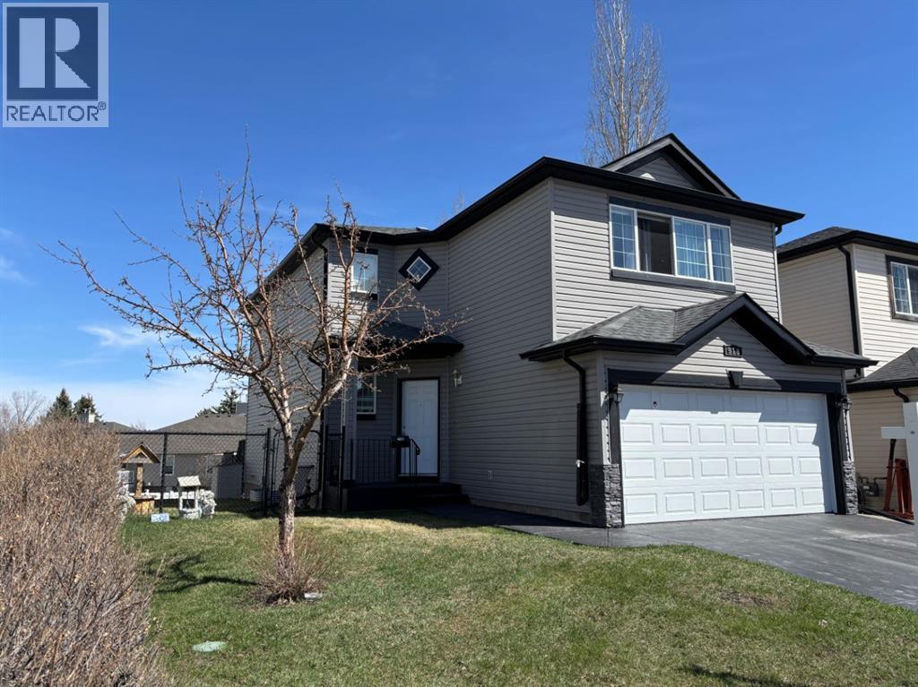 918 Highland Green Drive NW, High River, Alberta