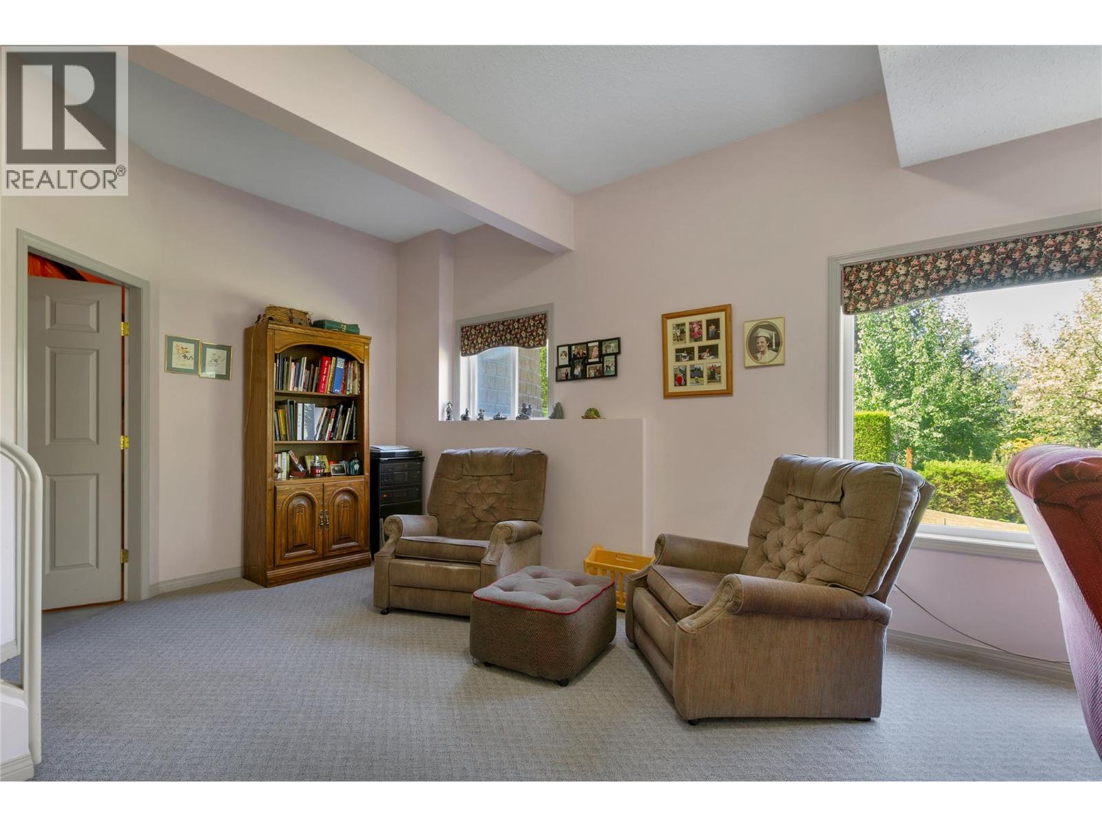 35 Peregrine Way, Vernon, British Columbia  V1H 1E4 - Photo 32 - 10386662