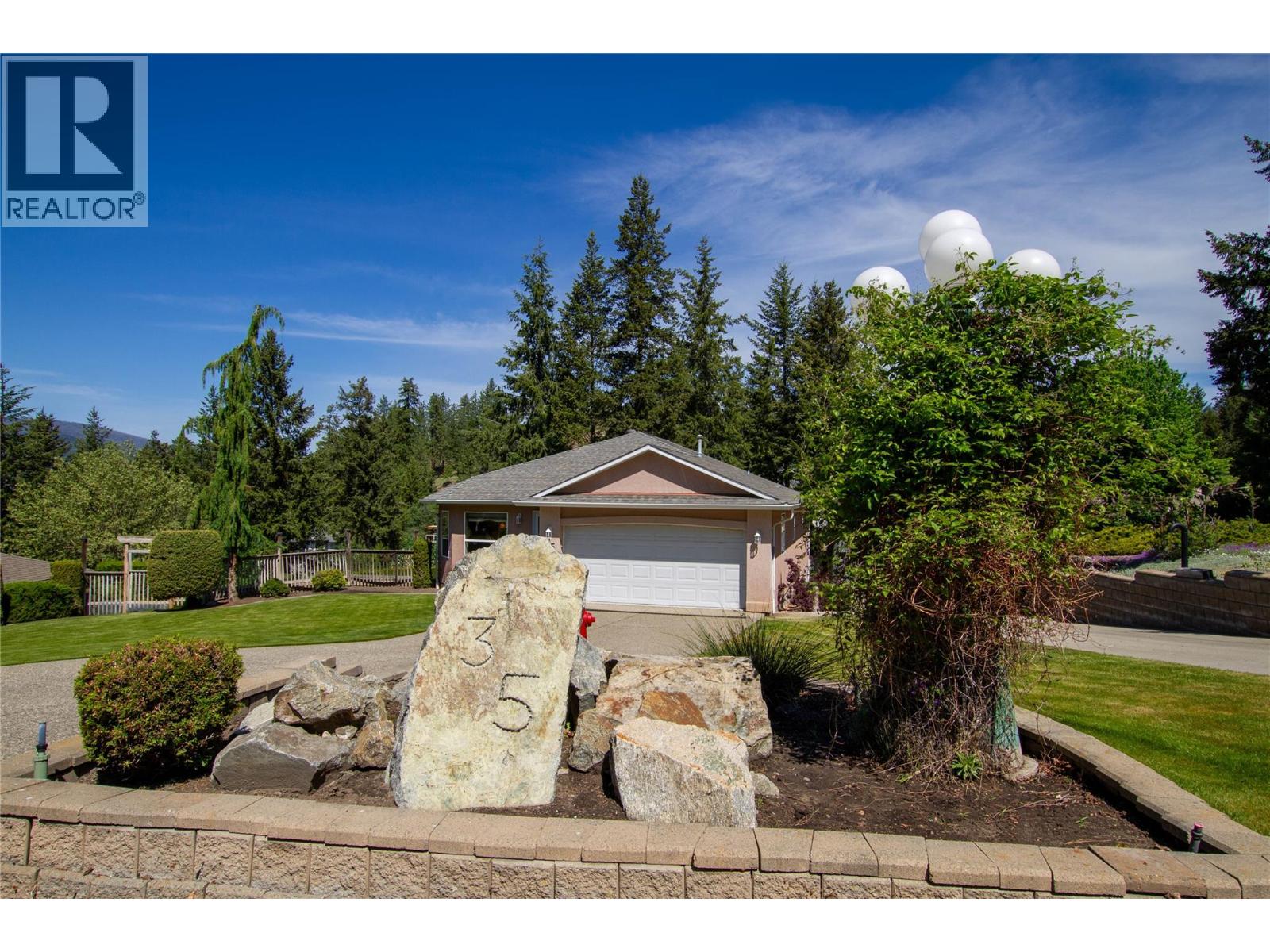 35 Peregrine Way, Vernon, British Columbia  V1H 1E4 - Photo 63 - 10386662
