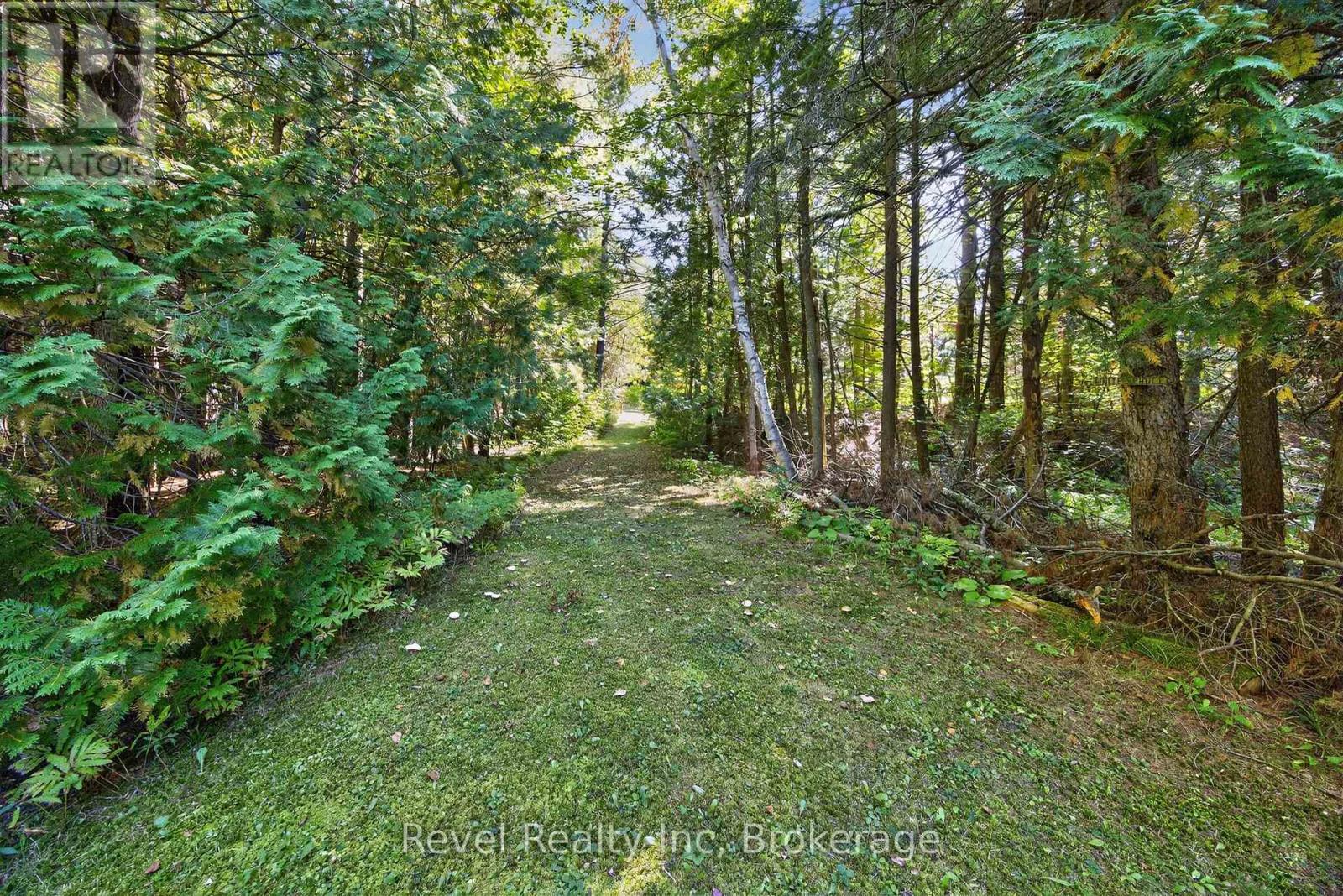 7190 93 Highway, Tiny, Ontario  L0K 2E1 - Photo 15 - S13098372