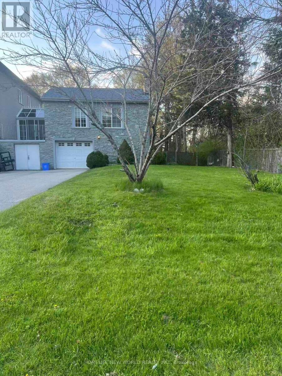 B - 88 PARK CRES CRESCENT, Richmond Hill, Ontario