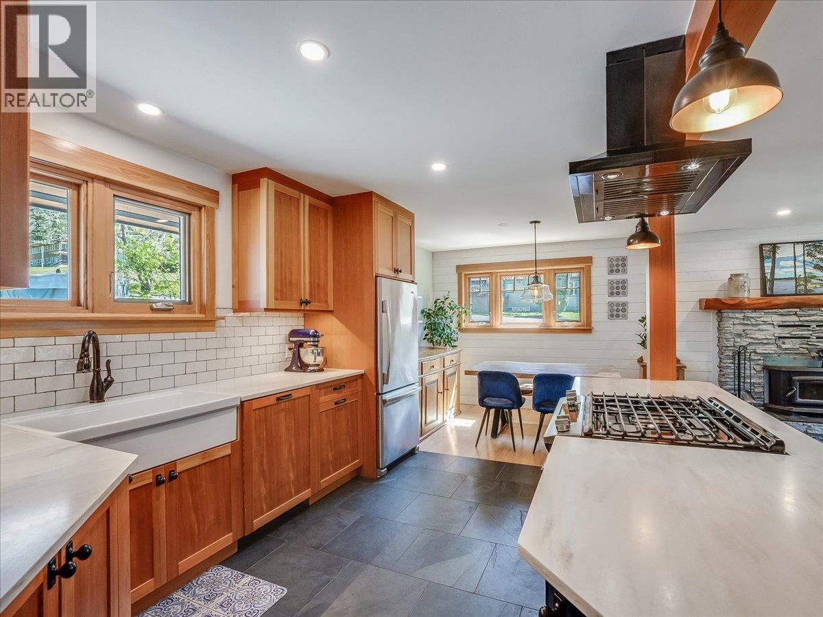 802 Ninth Street, Nelson, British Columbia  V1L 3B9 - Photo 24 - 10386598