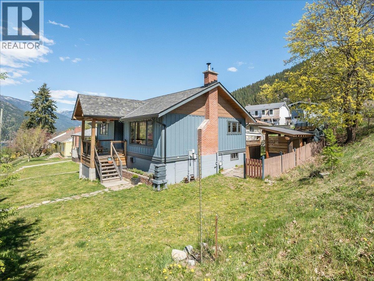 802 Ninth Street, Nelson, British Columbia  V1L 3B9 - Photo 57 - 10386598