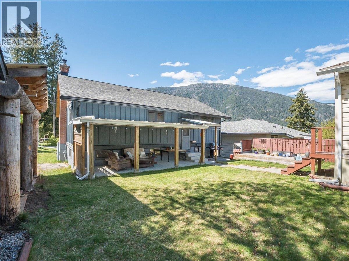 802 Ninth Street, Nelson, British Columbia  V1L 3B9 - Photo 62 - 10386598