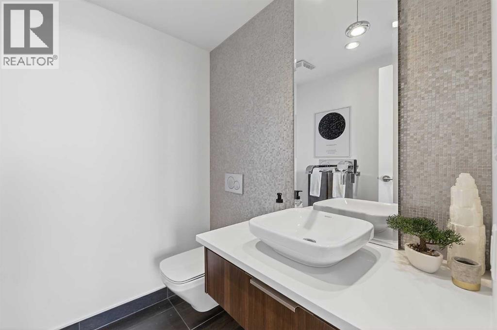 1603, 108 Waterfront Court SW, Calgary, Alberta  T2P 1K7 - Photo 24 - A2307825