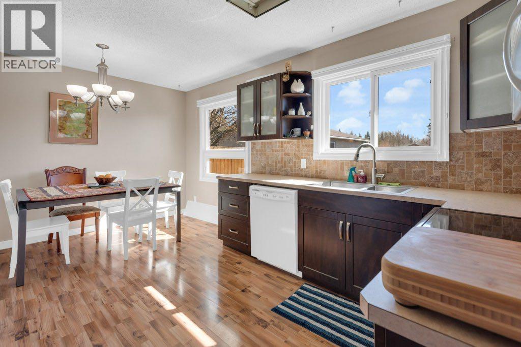 16 Alcock Close, Okotoks, Alberta  T1S 1H1 - Photo 13 - A2309003