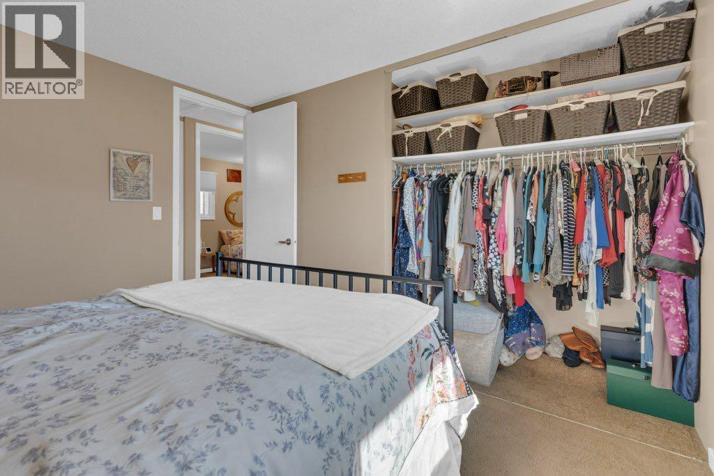 16 Alcock Close, Okotoks, Alberta  T1S 1H1 - Photo 16 - A2309003