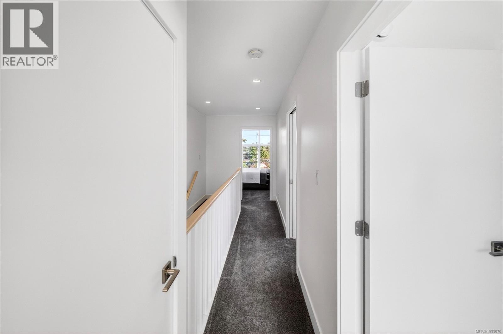 1 1052 Tillicum Rd, Esquimalt, British Columbia  V9A 2A3 - Photo 23 - 1033670